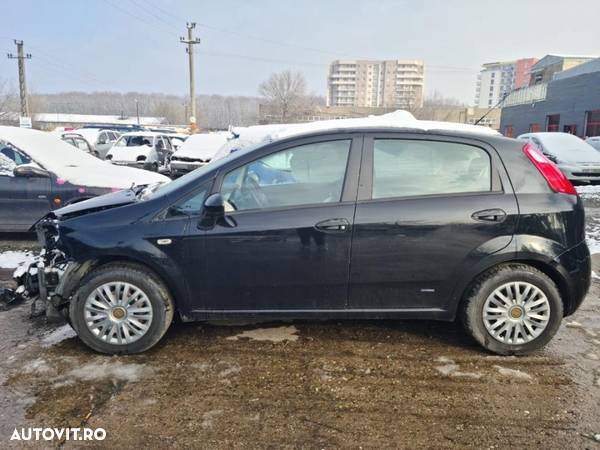 Dezmembram Fiat  Punto - 2