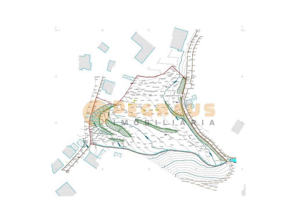 Terreno de 8.000m2 para Construção de Habitação em Altura