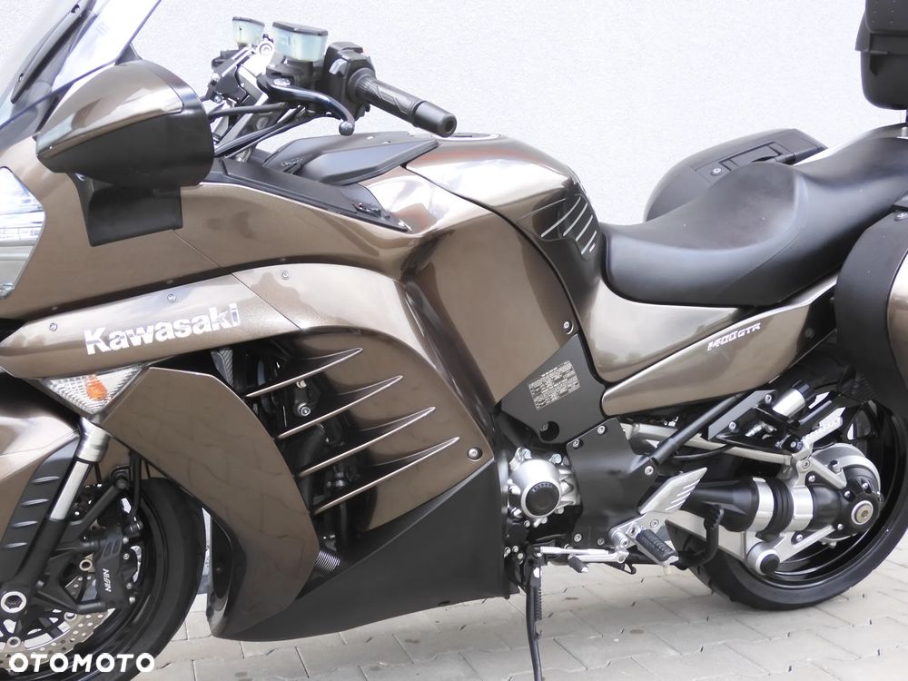 1400#LIFT#ABS#KTRC#2010#B...