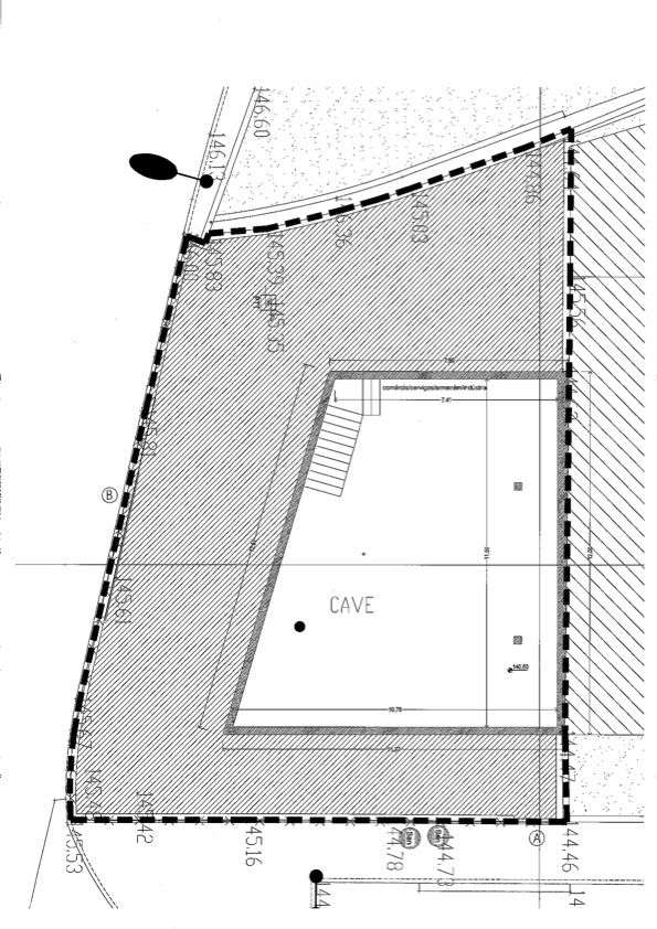 Pavilhão/ Armazém novo com 365m2 próximo da entrada da AE-20