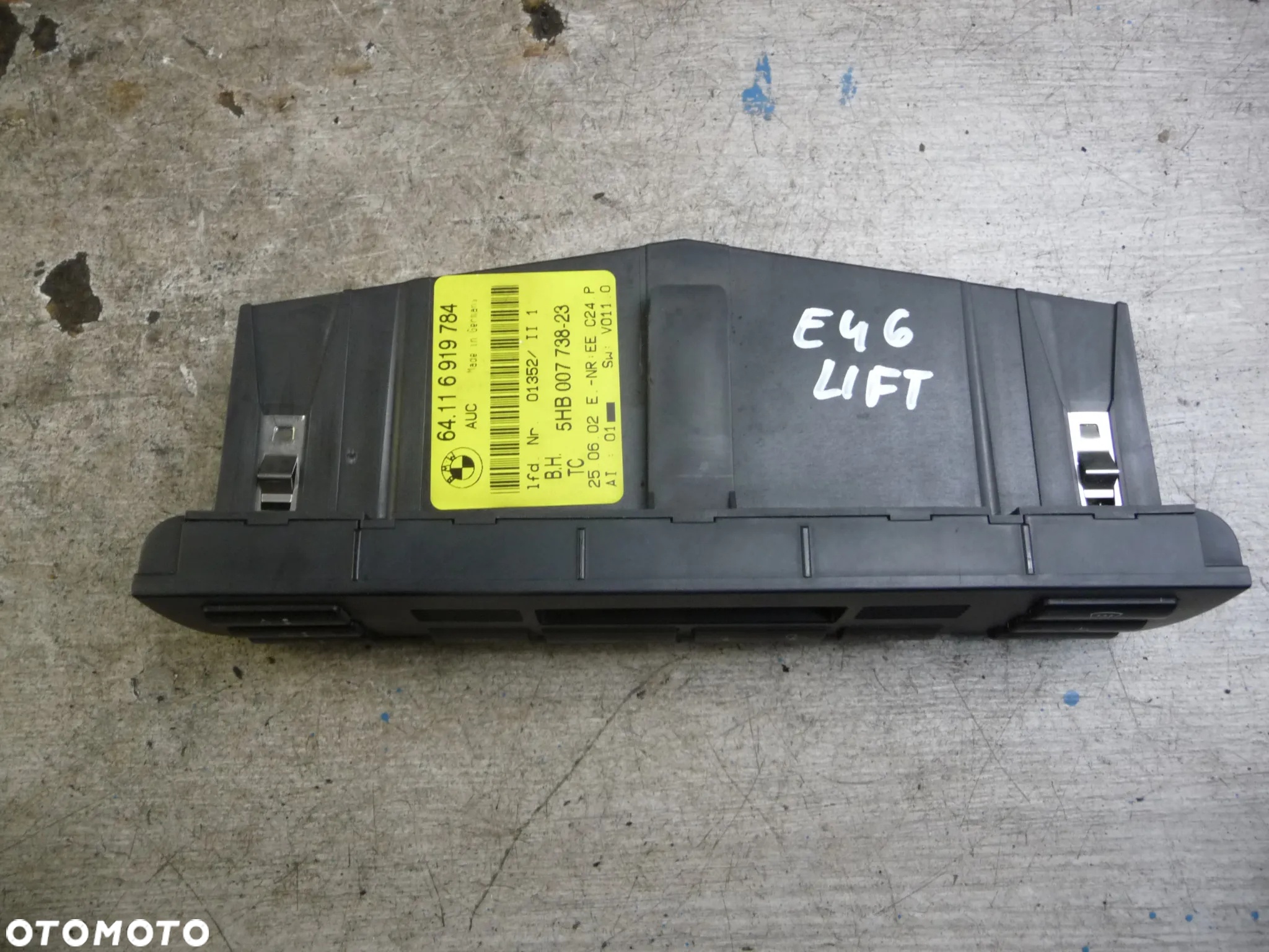 BMW E46 LIFT PANEL NAWIEWU - 5