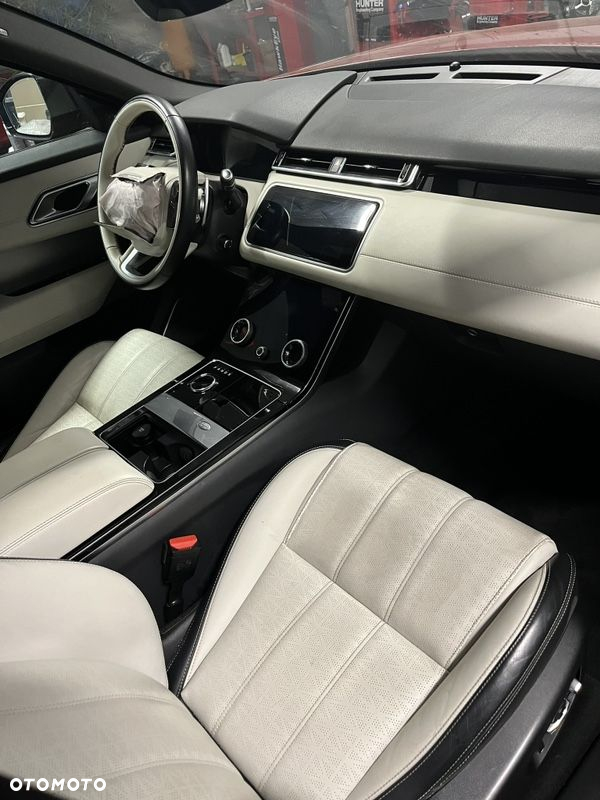 Land Rover Range Rover Velar - 12