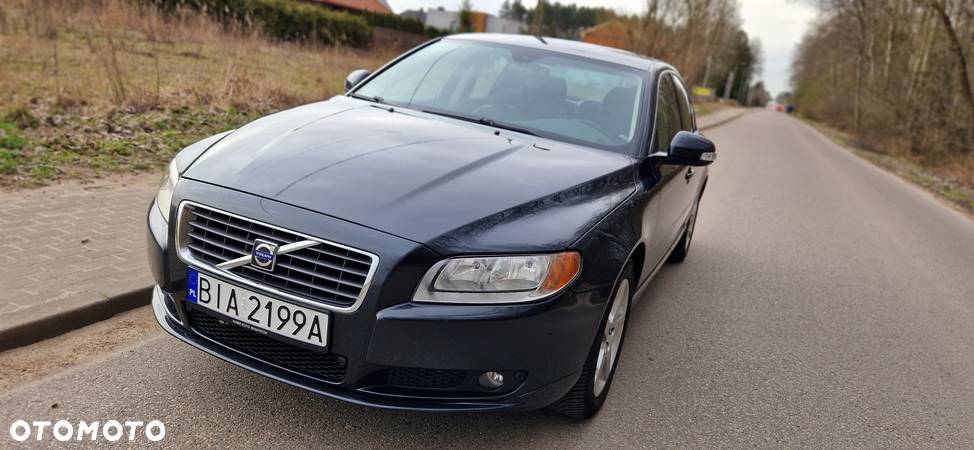 Volvo S80 2.0D Momentum - 1