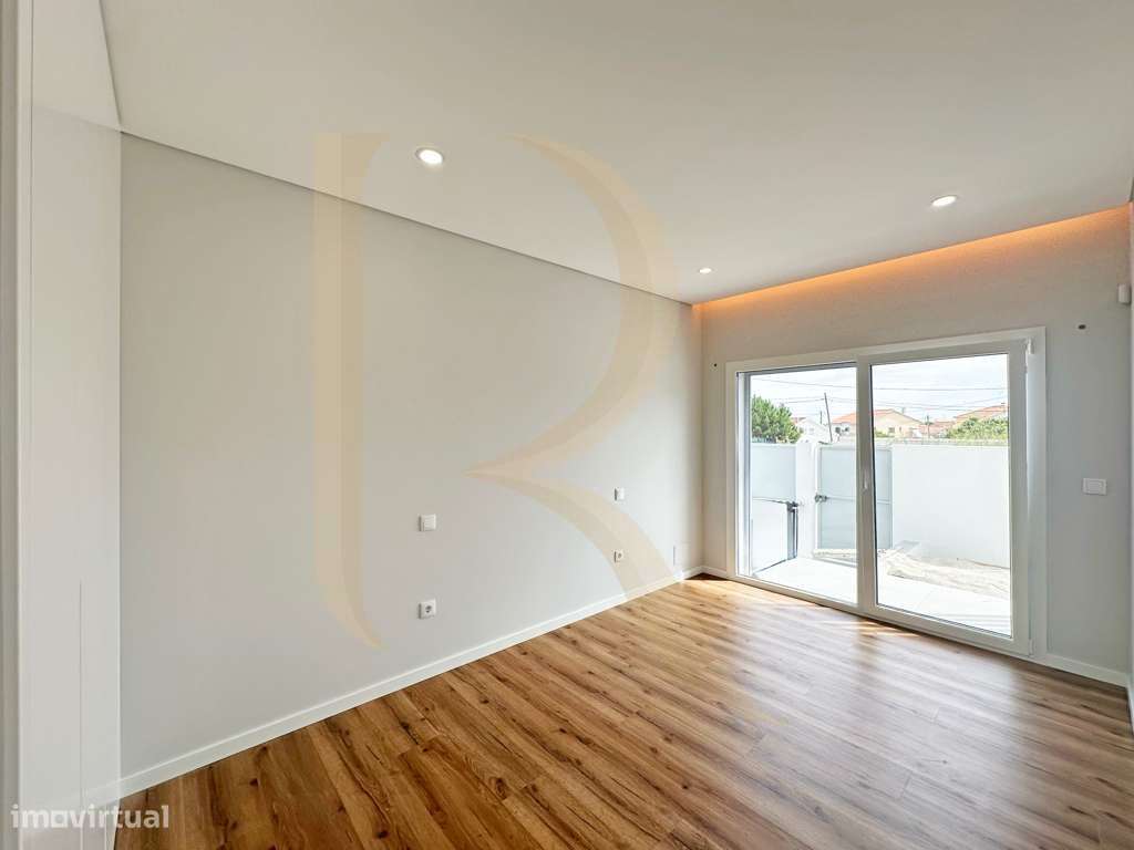 Apartamento T2 no Pinhal do General com Terraço, Parqueamento e Arr...-18