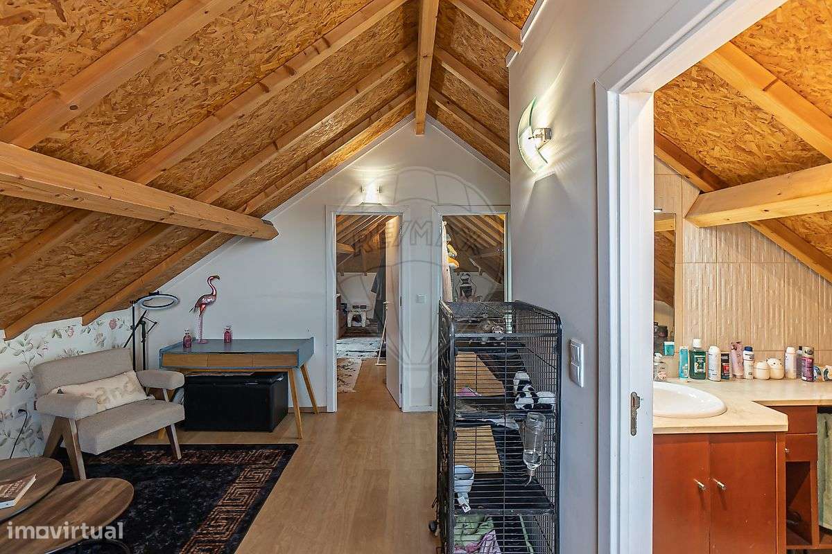 Moradia T2 para venda-24