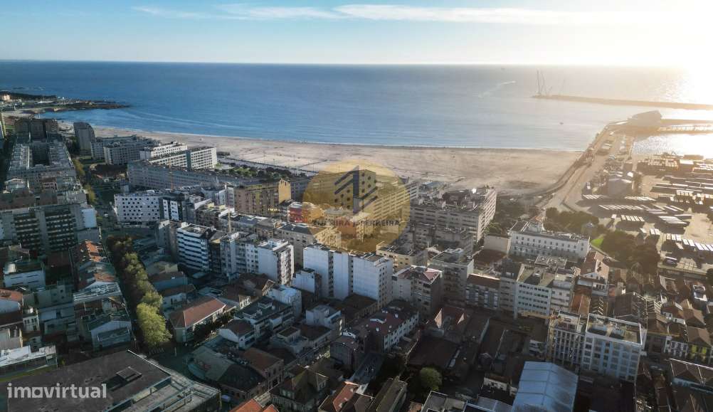 Apartamento T2 Luxo em Matosinhos Sul | A 1 Minuto da Praia!-1