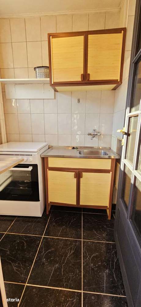 Dr.Taberei - metrou Parc Moghioros, et.7/10, cu 2 lifturi, mobilata - Imagine principală: 5/8