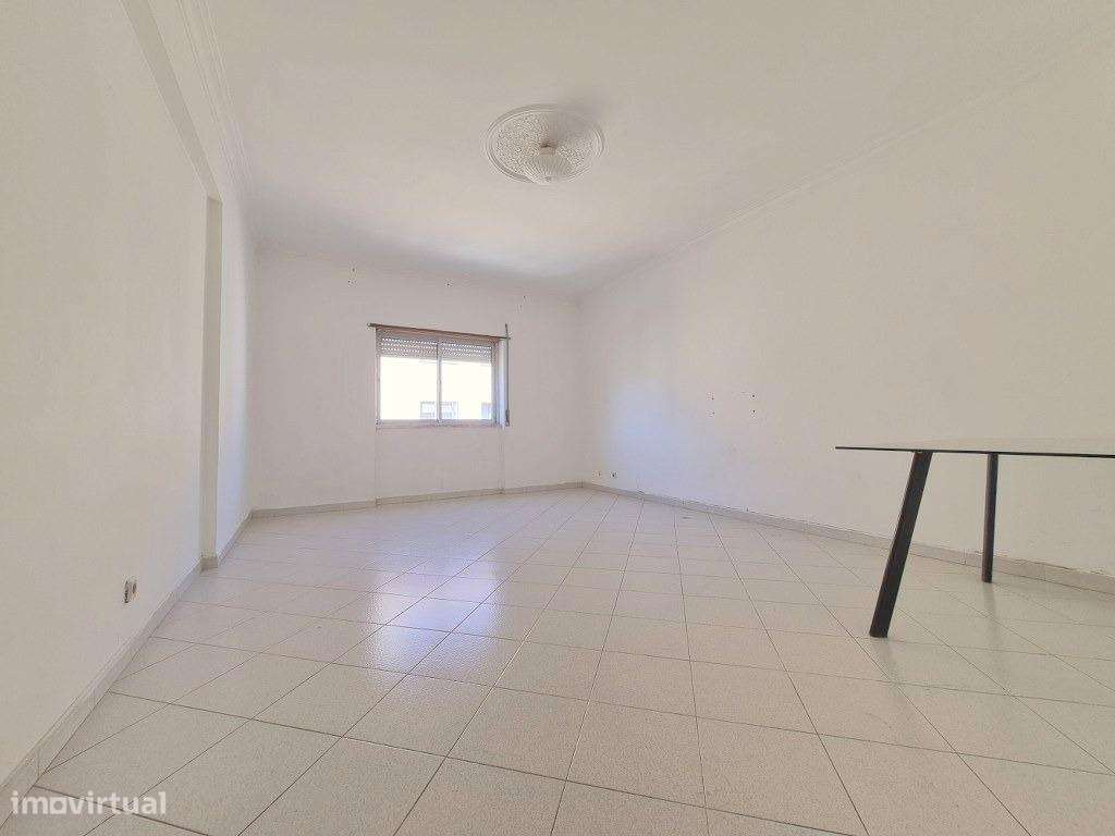 Apartamento T2 Central Serra das Minas - Grande imagem: 3/17