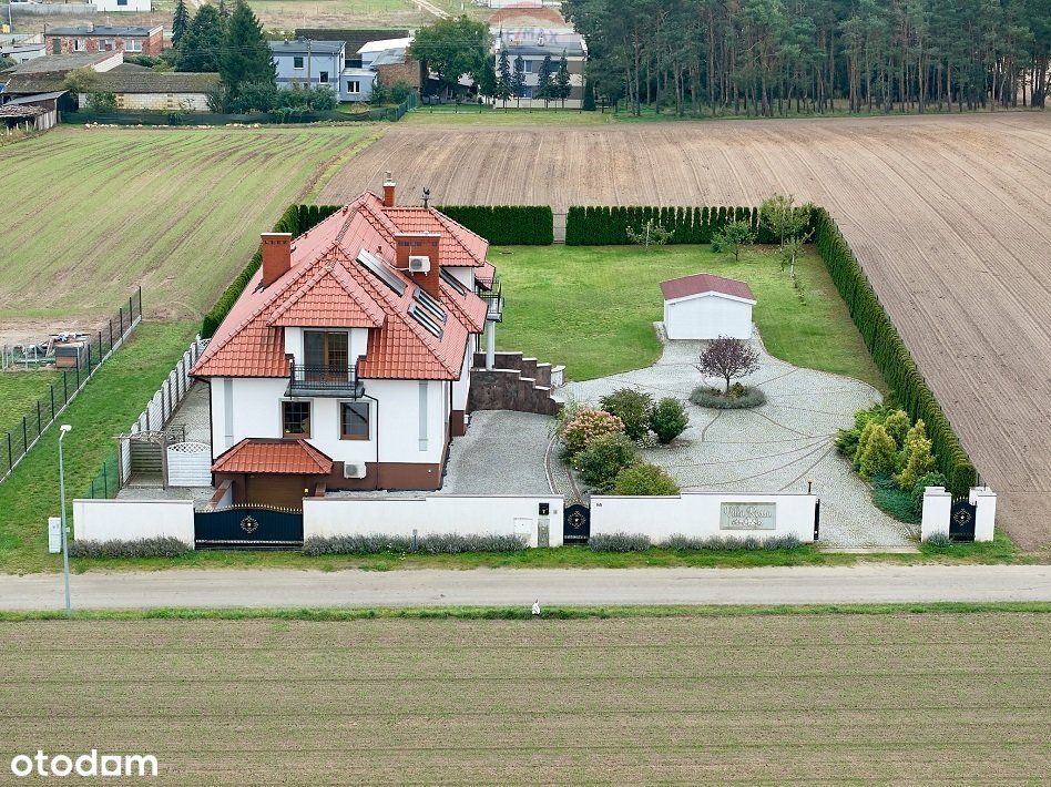 Rezydencja wiejska niedaleko Wolsztyna