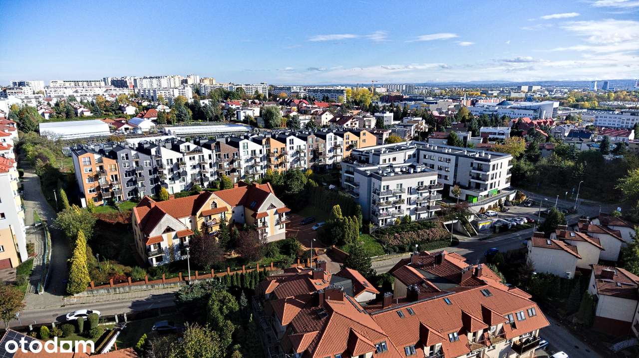 Gotowe do wejścia, ogródek, cisza, zieleń, tramwaj /ENG-9