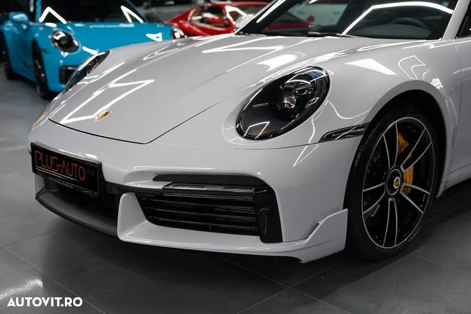 Porsche 992 TURBO S - 10