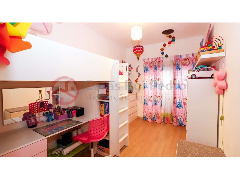 Apartamento remodelado T3 em prédio com elevador na Quinta do Rouxi...-12