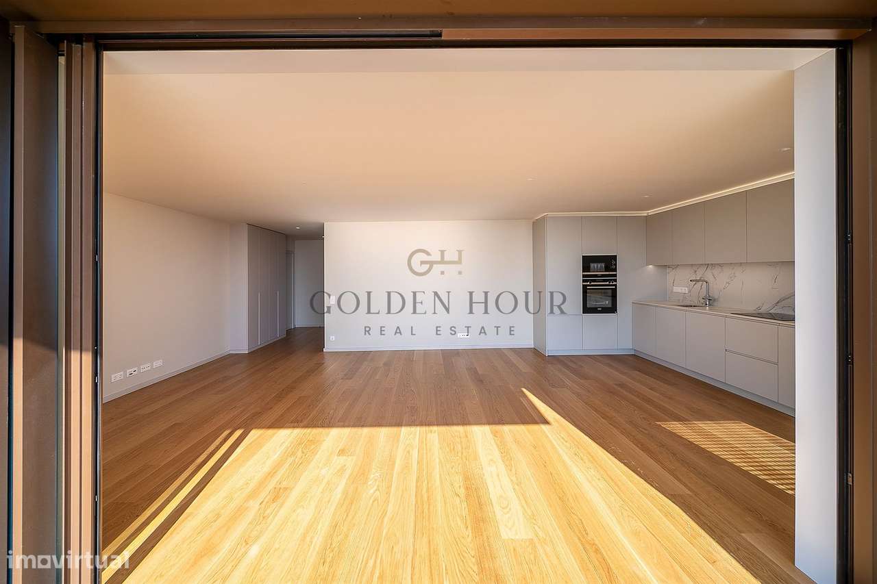 Apartamento T4 Venda em Santa Marinha e São Pedro da Afurada,Vila Nova - Grande imagem: 4/34