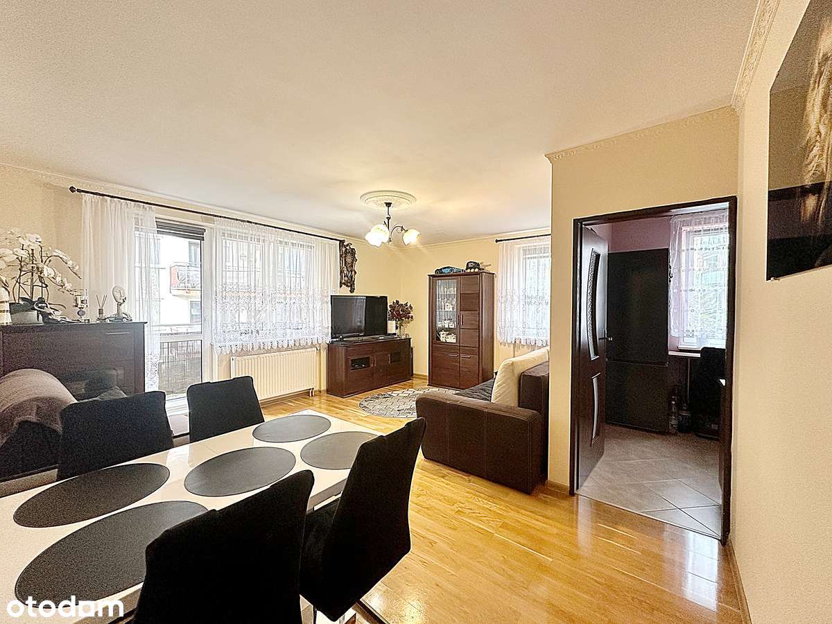 Nowoczesna kawalerka z balkonem, gotowa do wprowadzenia-0