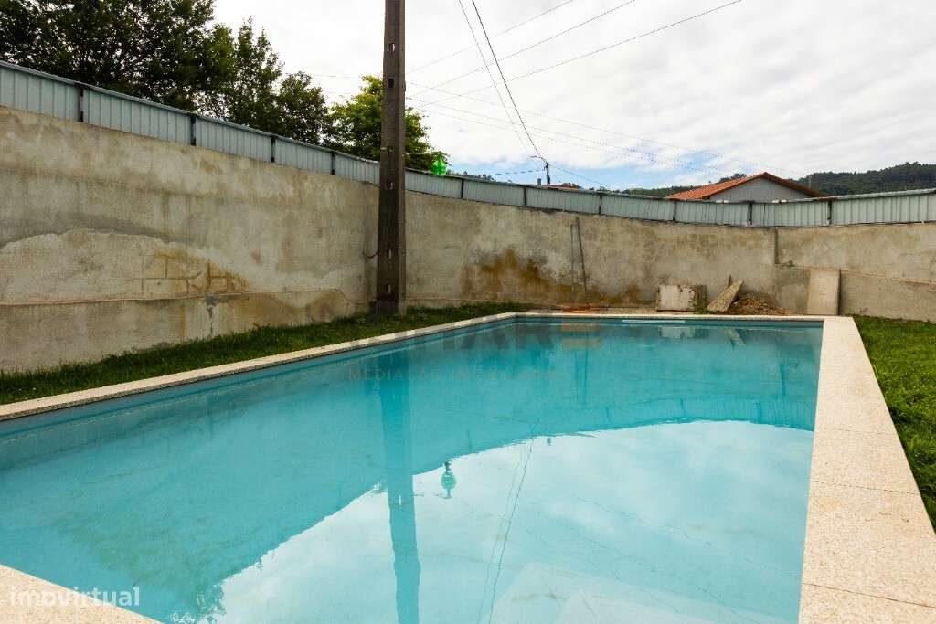 Vende-se Moradia T5 com Piscina em Adaúfe, Braga - Grande imagem: 5/49