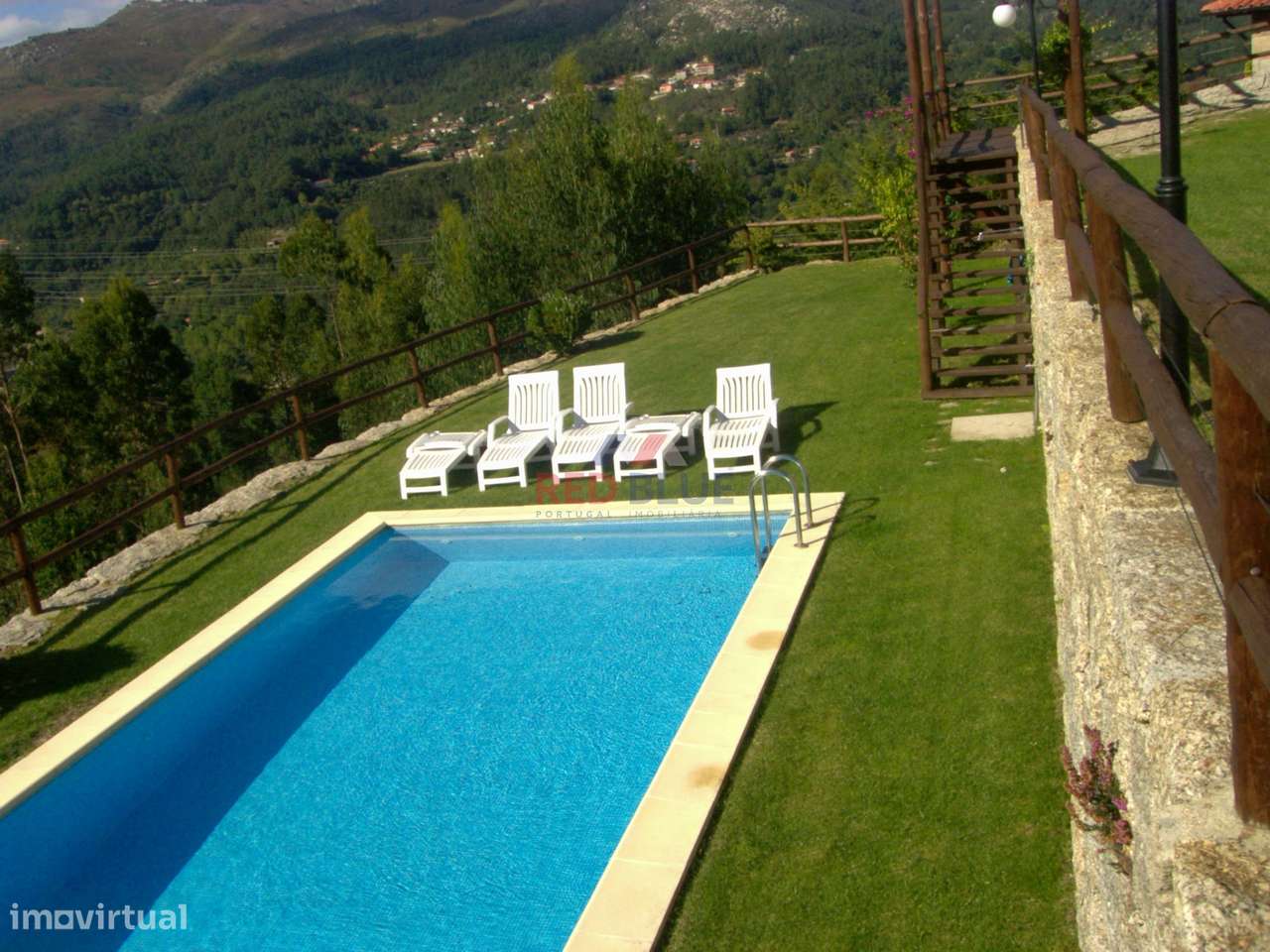 MORADIA T3+1, COM PISCINA, BARRAGEM DA CANIÇADA, GERÊS-23