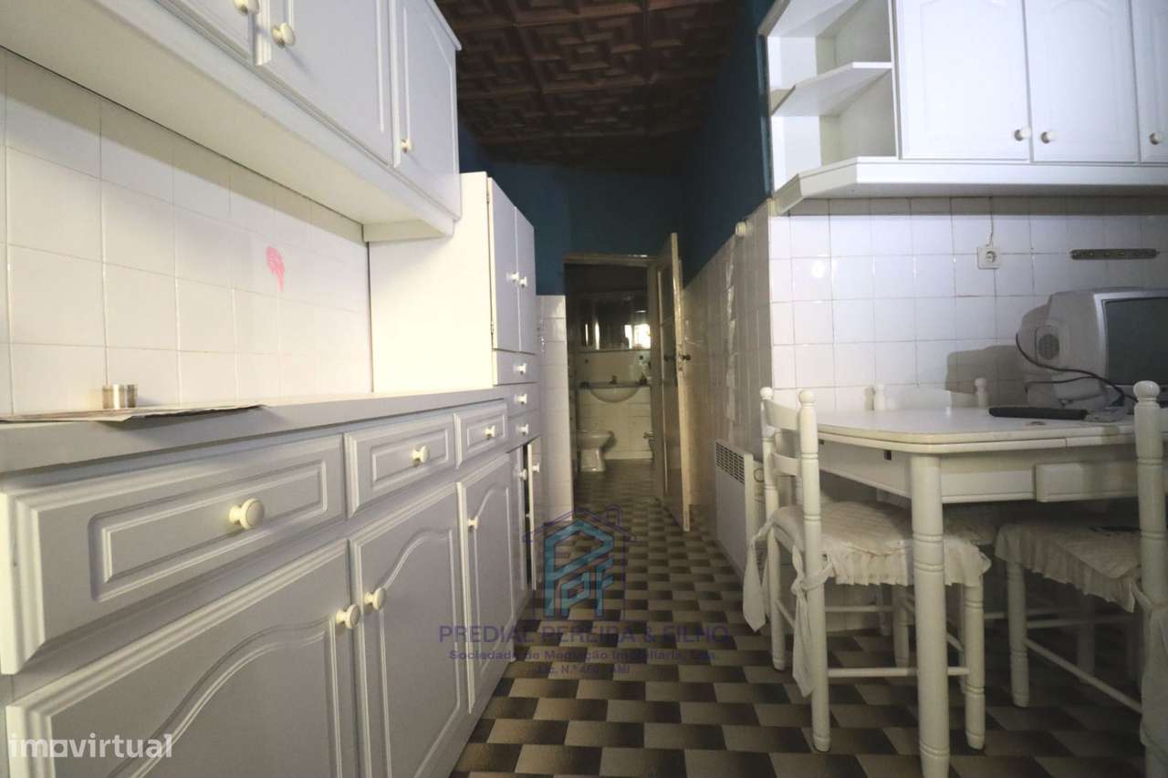 Moradia c/ 3 casas térreas  - Rio Tinto / Ferraria / Próx. à  Escol... - Grande imagem: 5/30