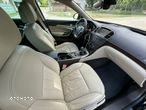 Opel Insignia - 30