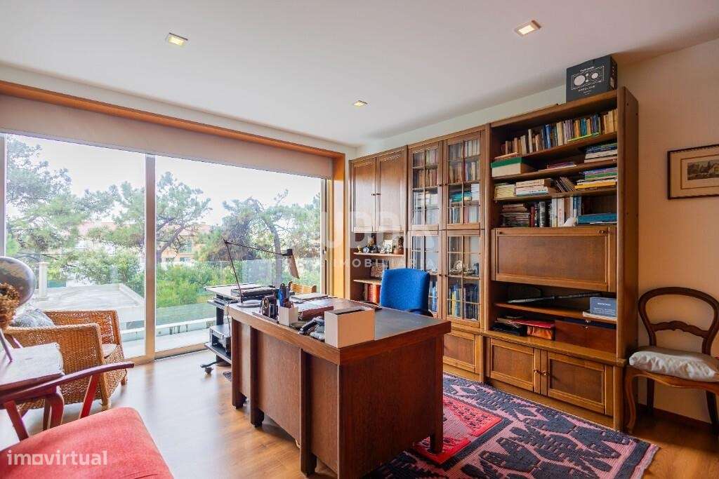 Viver na Torreira: Moradia T4 com Luz Natural e Espaço Exterior Único-28