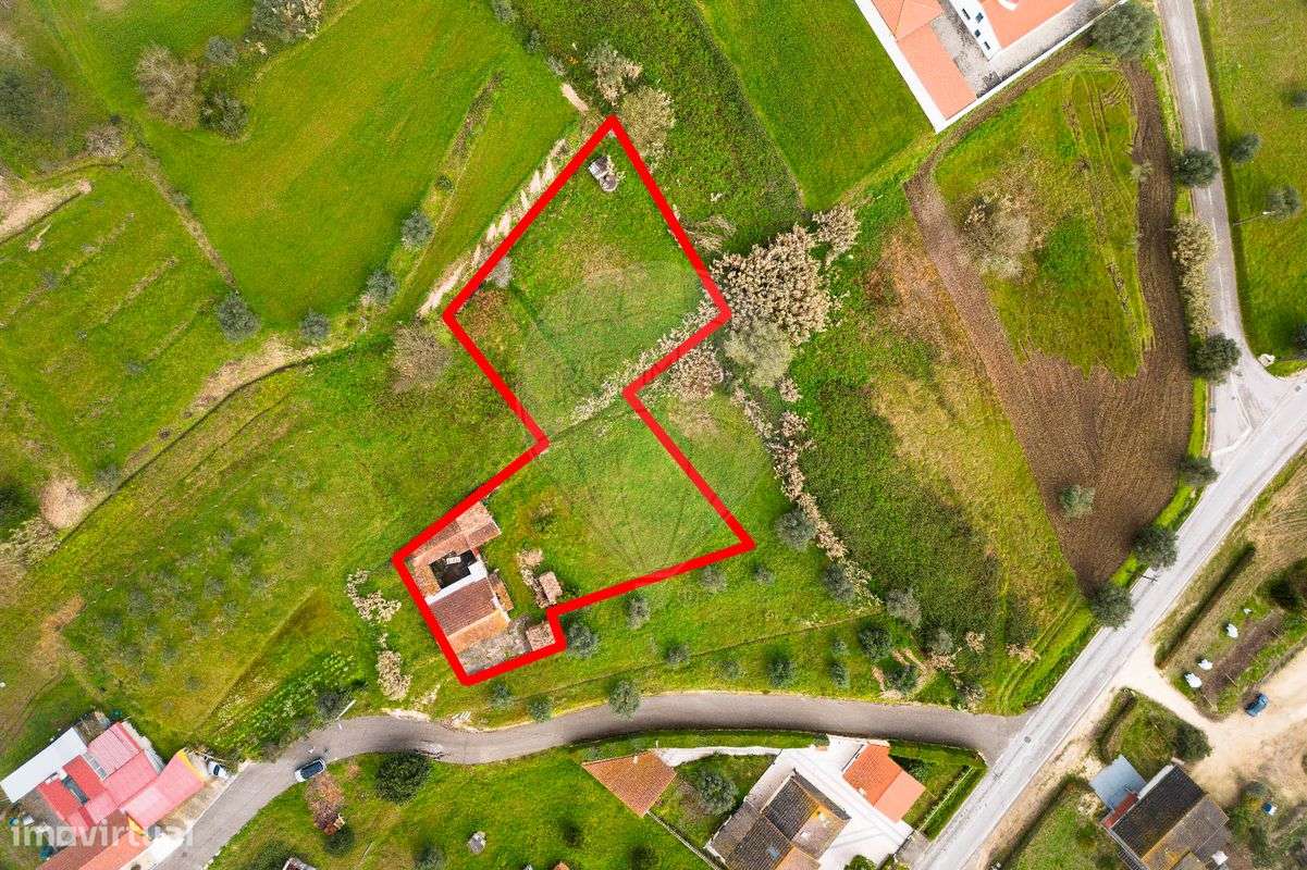 Moradia T2 para venda - Grande imagem: 2/38