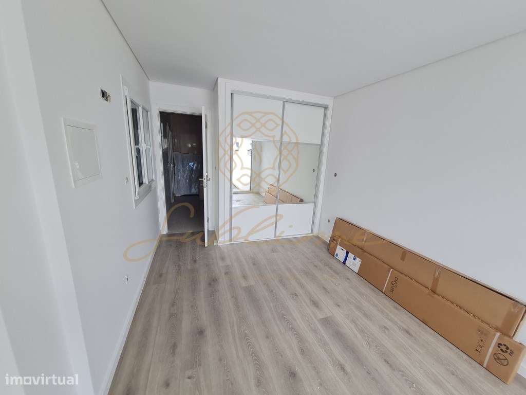 Moradia Térrea com 4 Quartos 'NOVA'-16