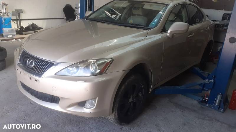 Planetara stanga Lexus IS 220 2.2 diesel - 1