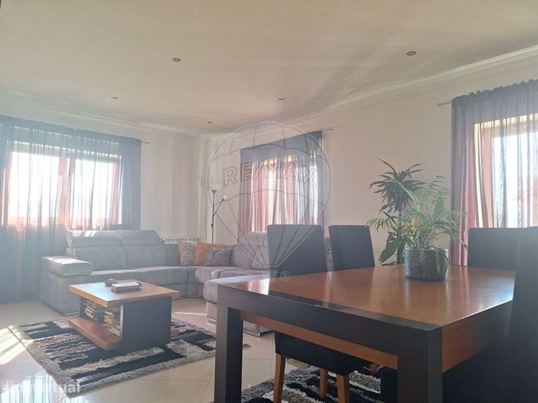 Moradia T3 para venda-12