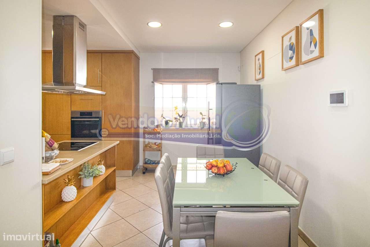 Moradia T3+1 em Foros de Salvaterra (F837)-6