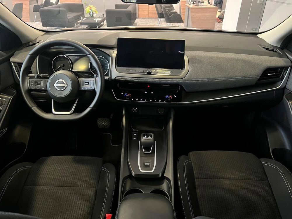 Nissan Qashqai Acenta + Pakiet zimowy 1.3 MHEV 158KM Xtroni Salon Polska FV23%