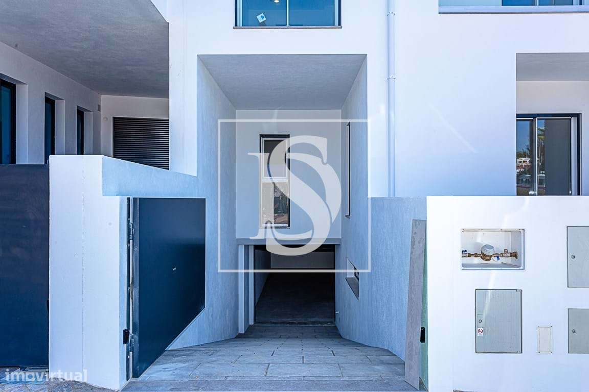 Moradia T4 moderna e exclusiva em  Tavira!-2
