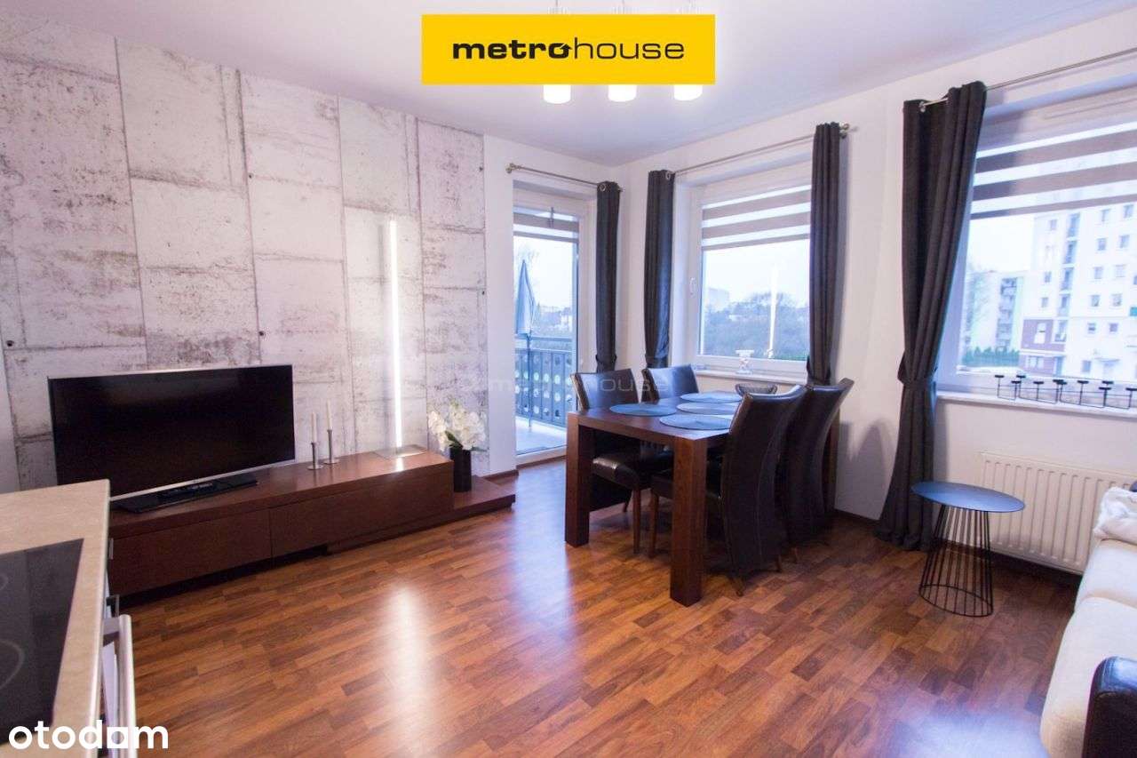 Balkon Garderoba Gotowe Świeże Umeblowane-0