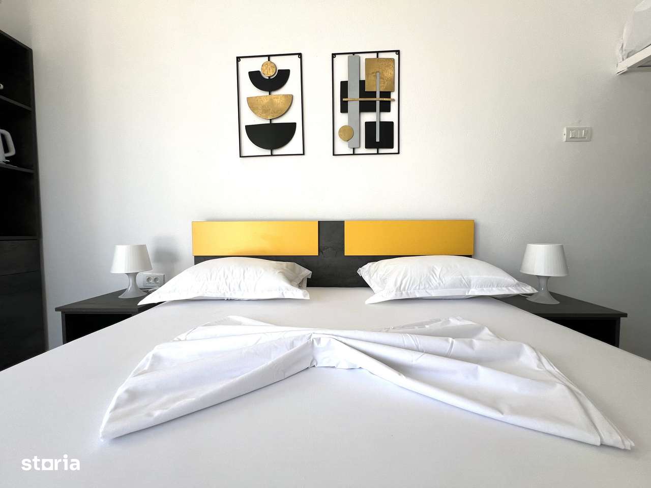 10 Casute Greek Bungalows , Piscina, la Malul Marii, Afacere la Cheie-13