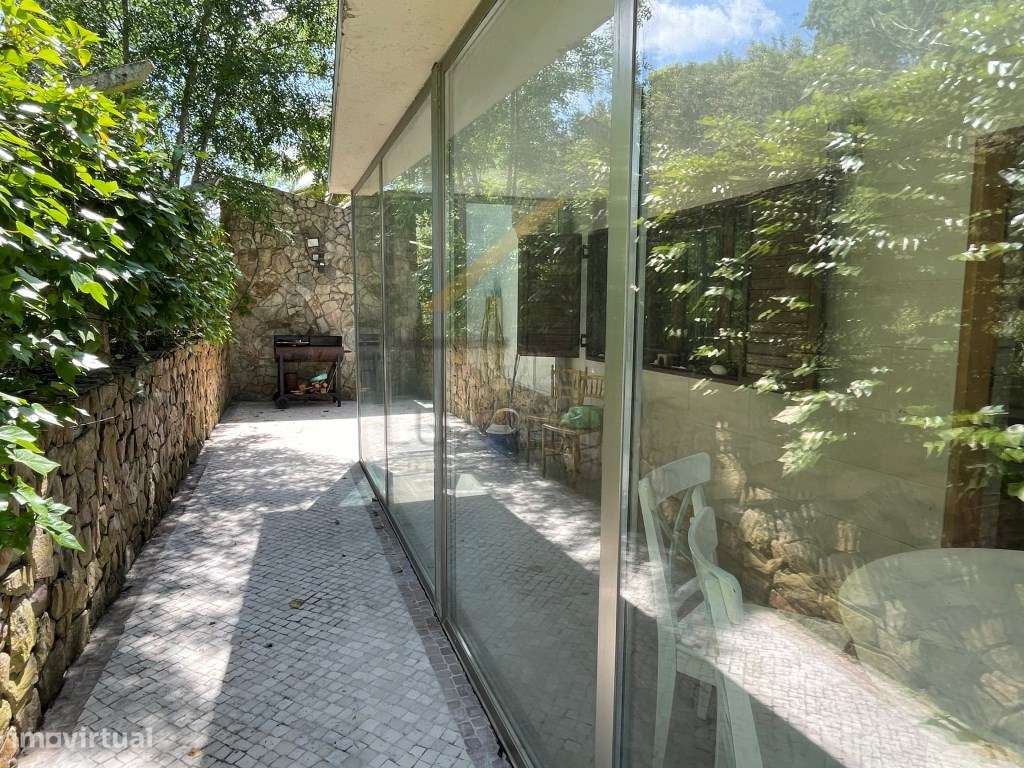 Moradia T4 com piscina e jardim, na Aldeia Grande, Setúbal-59
