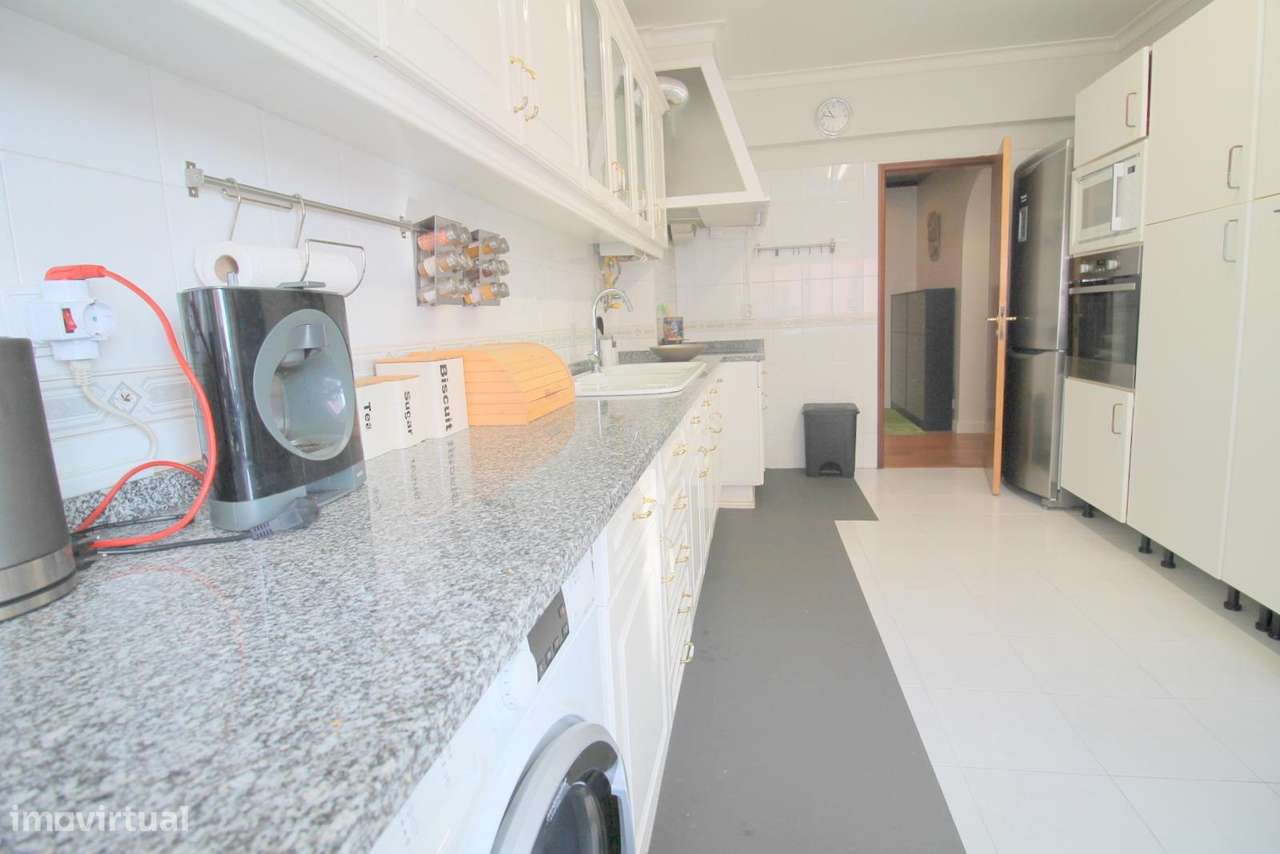 Apartamento T3 Vale Flores Mem Martins-5