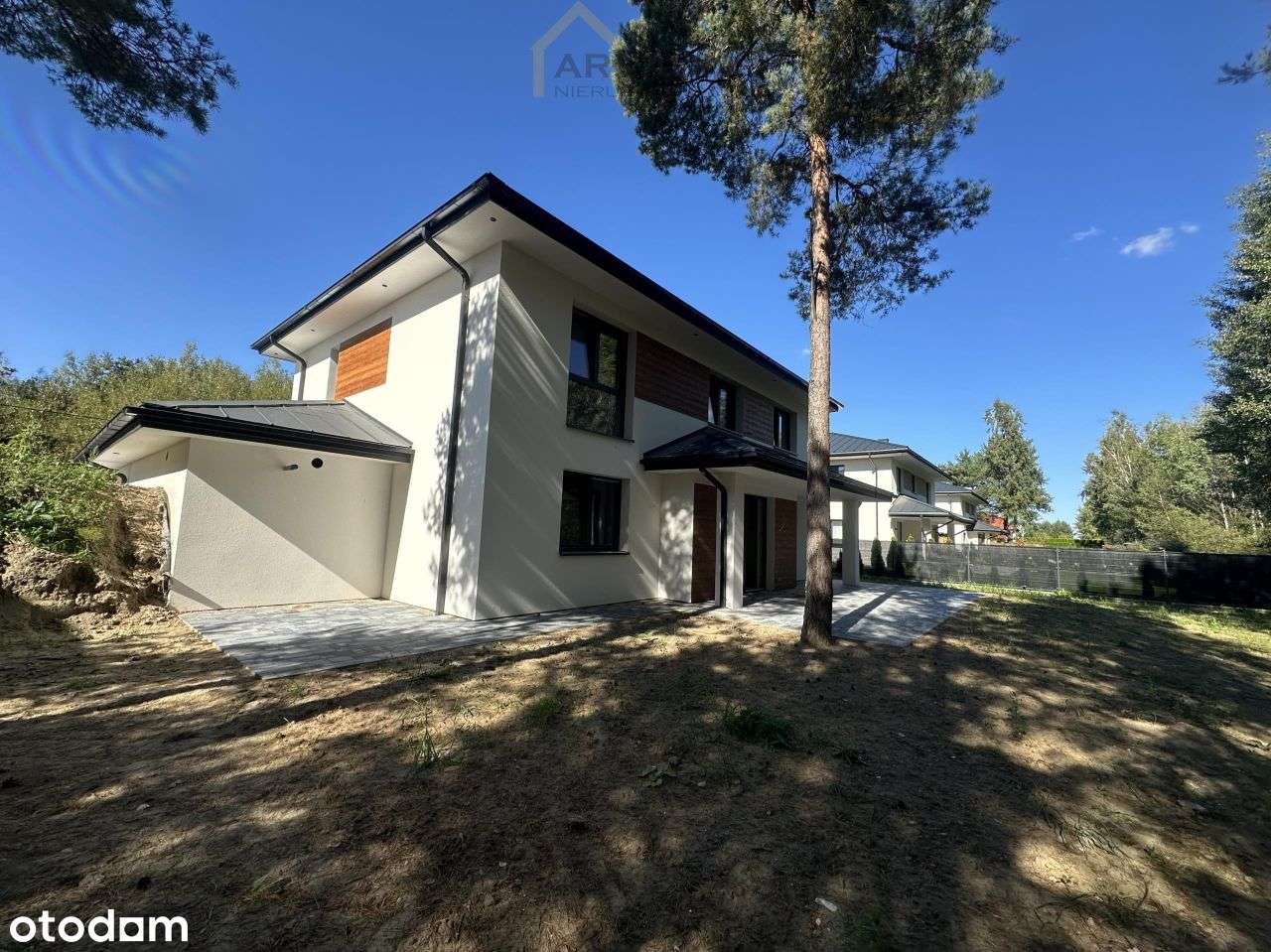 Dom przy ścianie lasu - Pełny obrazek: 4/14