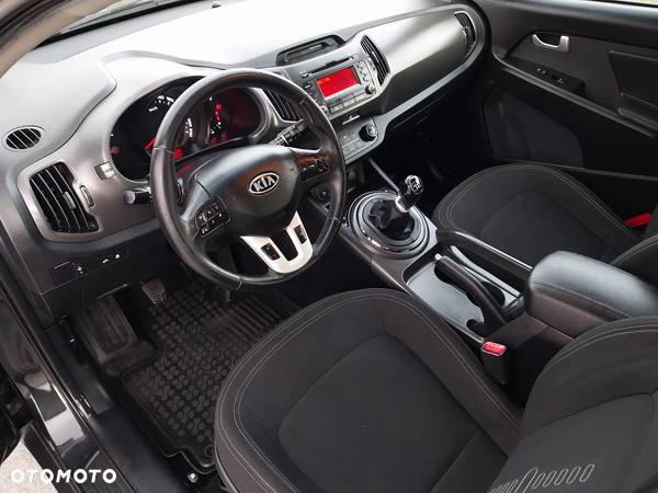 Kia Sportage 1.7 CRDI XL 2WD - 13