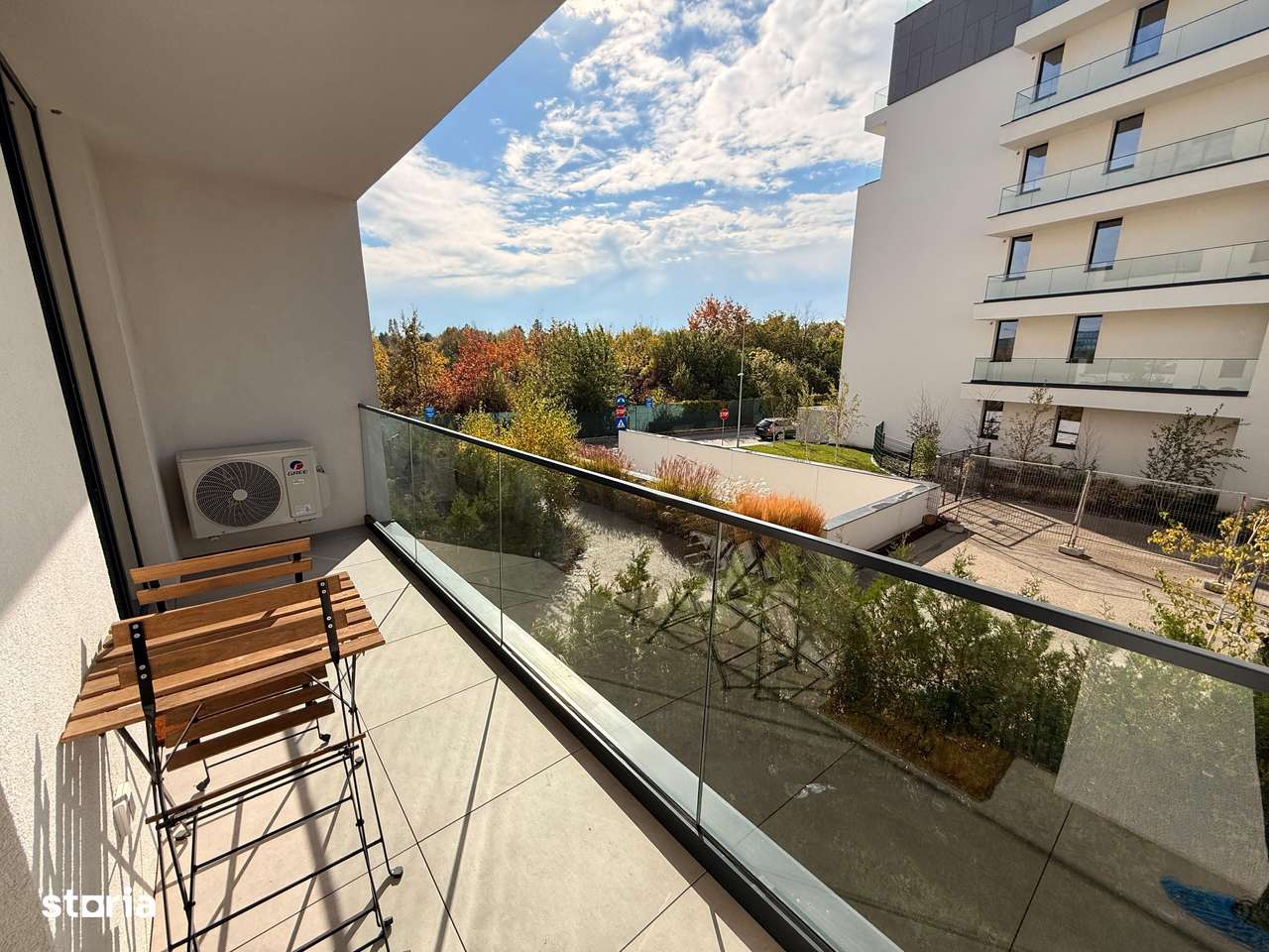 Comision 0% | 2 camere Ivy | Loc parcare subteran cu statie incarcare - Imagine principală: 4/10