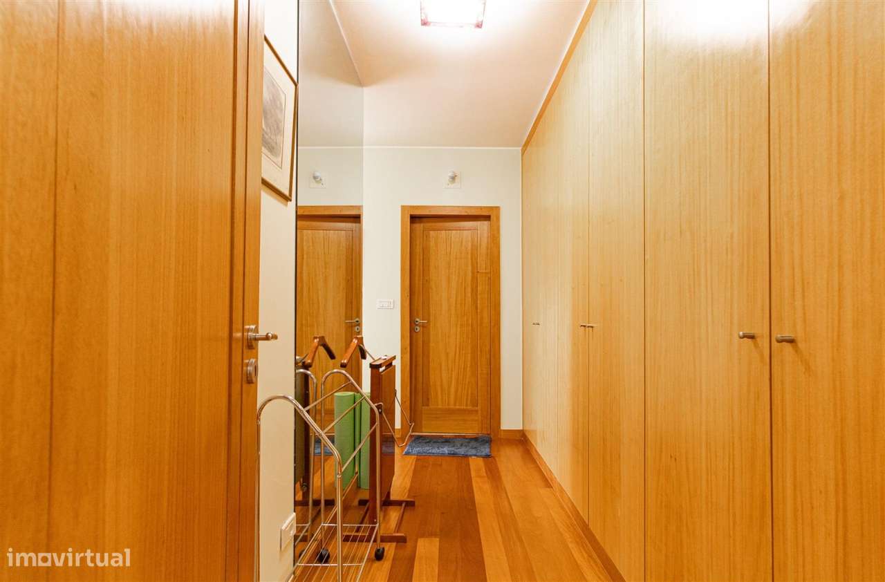 Apartamento T4, Abelheira-9