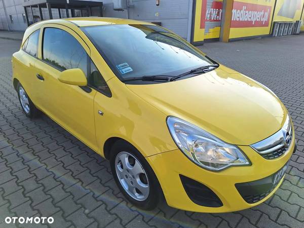 Opel Corsa 1.2 16V Essentia - 3