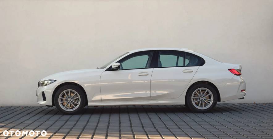 BMW Seria 3 320d xDrive - 10