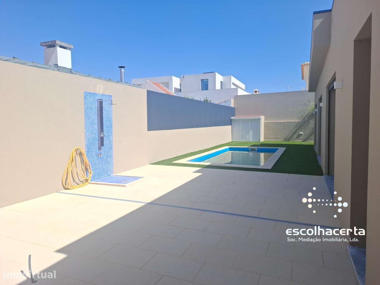 Moradia Térrea T4 Nova com Piscina Brejos Azeitão-14