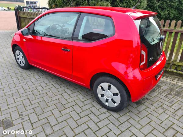 Volkswagen up! - 3