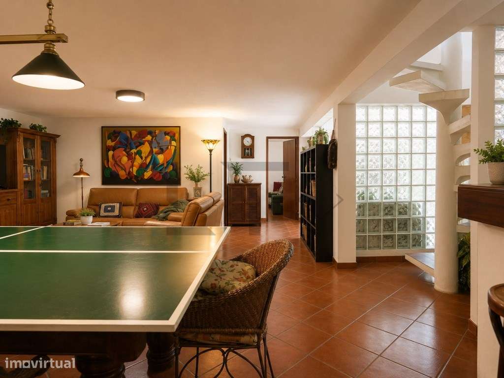 Moradia de Sonho T4+1 para Venda com Total Vista Mar, junto à Praia...-38