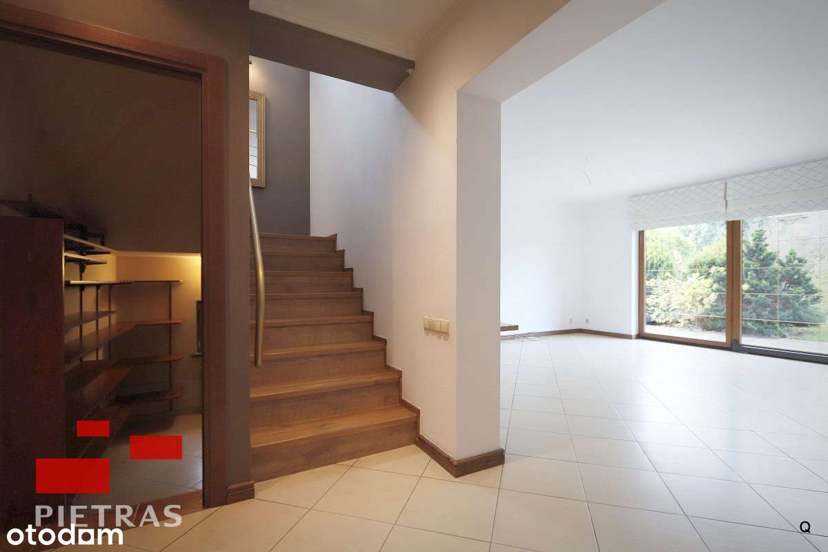 Komorniki, ul. Lipowa, dom z ogrodem-10