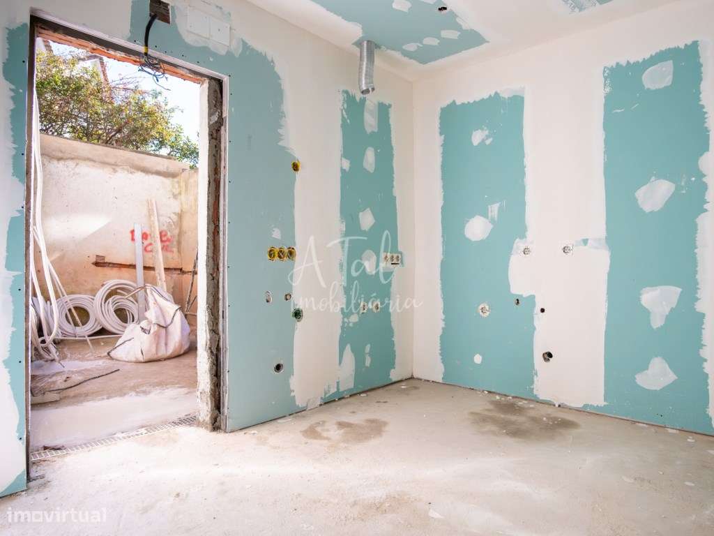 Moradia T2 remodelada-24