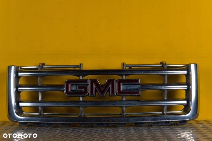 GMC SIERRA 2007-2013 GRILL ATRAPA PRZÓD CHROM - 1