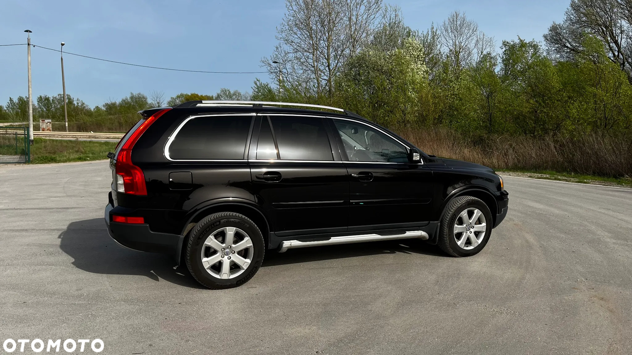 Volvo XC 90 - 9