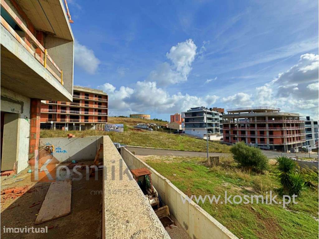 POETAS' GARDEN - PARADELA - LOURES - LISBOA - NOVOS EM CONSTRUÇÃO T1+1-27