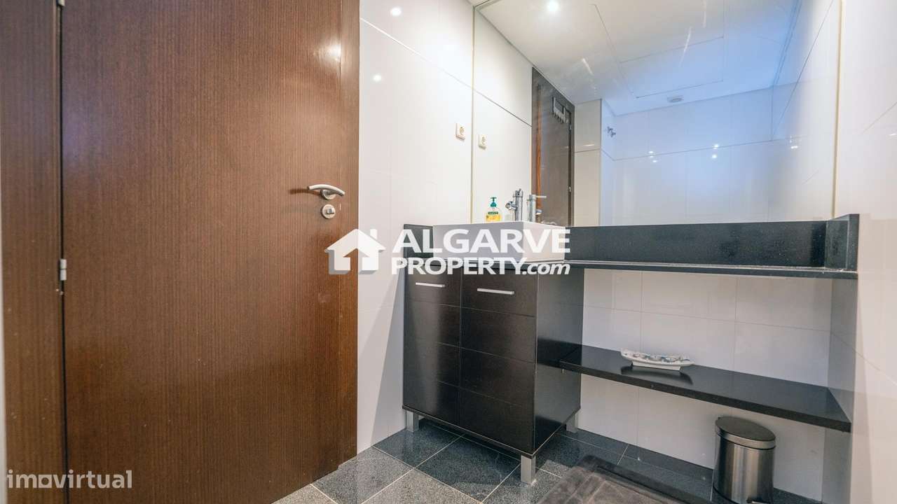 Moradia 5 Quartos no Golfe a poucos minutos da praia e marina de Vilam-8