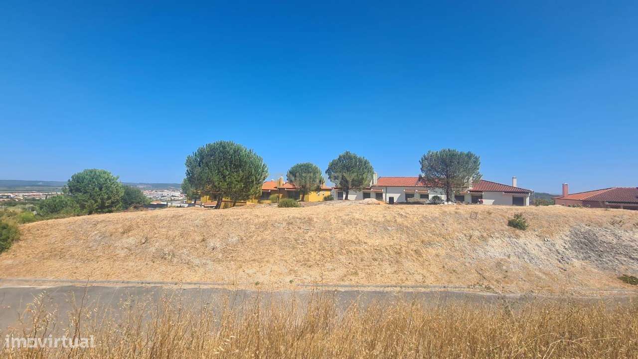 Terreno para construção em Alenquer – Urbanização das Fontainhas - Grande imagem: 4/8